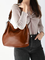 Schoudertas Caviar Leder Milano Bruin caviar CA24069-vue-porte