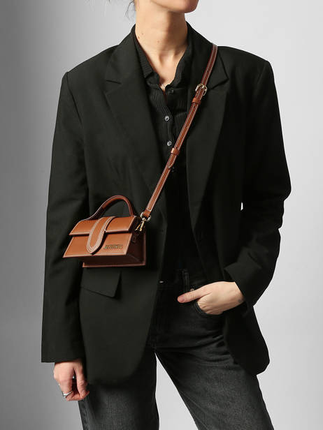 Preloved Mini Bambino Cross Body Tas Leder Jacquemus Bruin second life 1560098 ander zicht 1